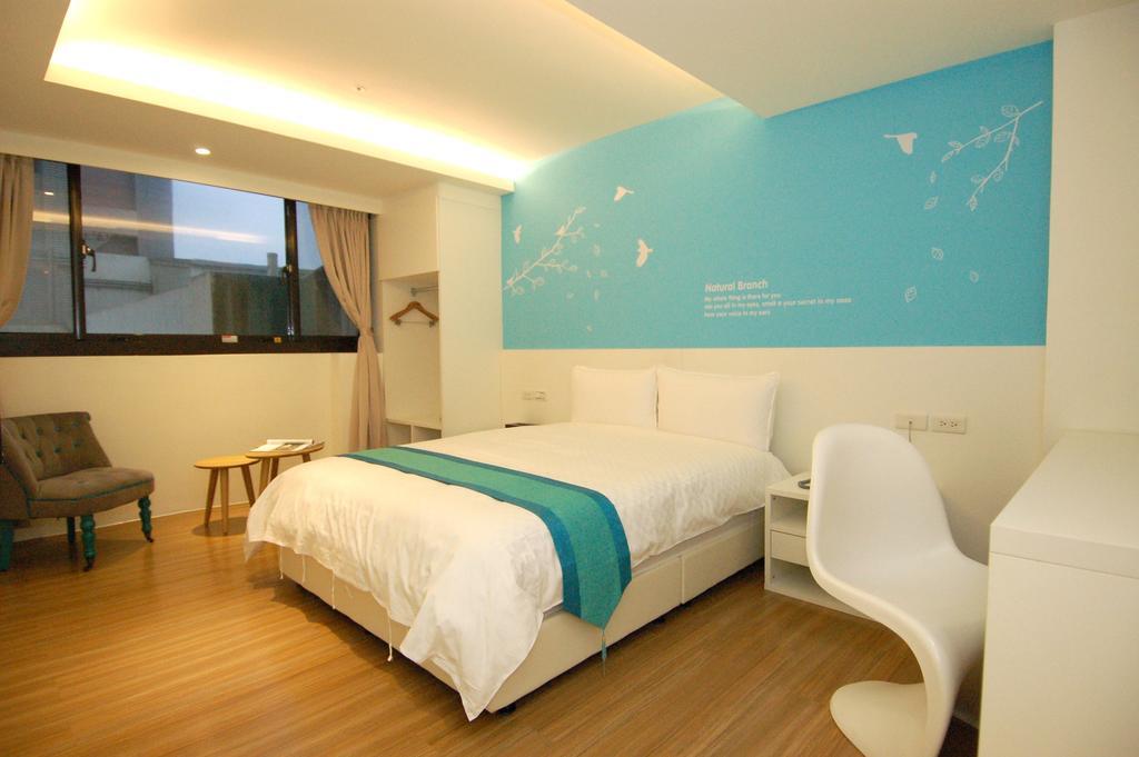 Season 5 Inn Luodong Rom bilde